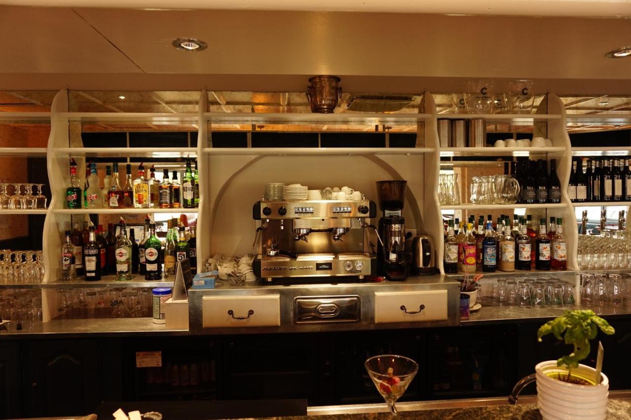 Le Bistrot D'Orange Hotel Exterior photo